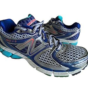𝅺New Balance• 860 V3• Running Athletic Shoe• 7.5